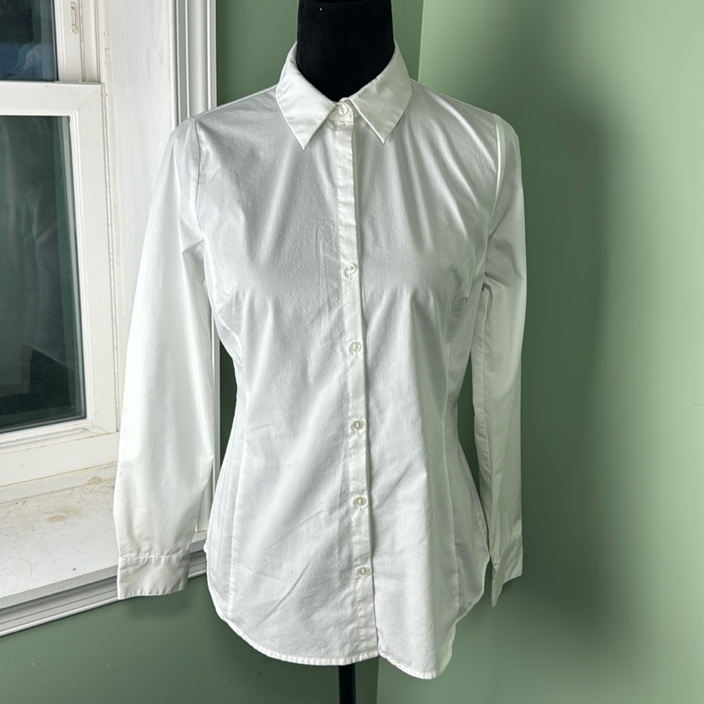 NWT Worthington white button-down
